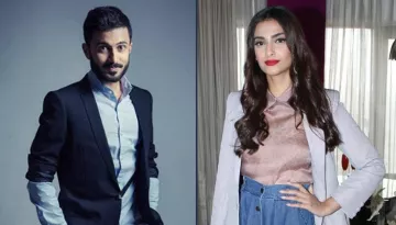 Sonam Kapoor Flirting With Her Rumoured Boyfriend Is The Most Adorable Thing You Will See Today