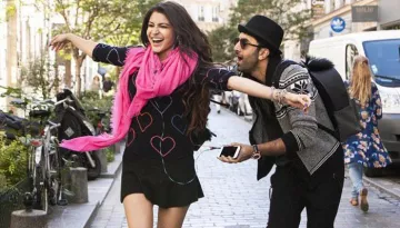 5 Tips Boys Can Keep In Mind To Avoid Getting Into The Friend Zone