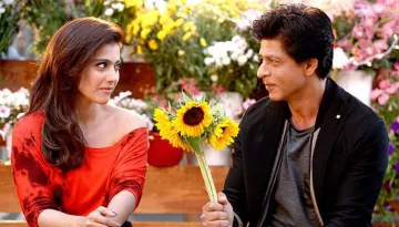 11 Romantic Flowers Other Than Roses To Impress Your Sweetheart This Valentine's Day