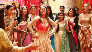25 Fun-Filled Songs For All Brides-To-Be For Their Sangeet Night Performance