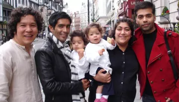 Karan Johar Finally Shares The First Picture Of His Twins - Yash And Roohi