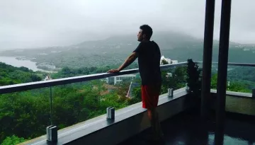 Has This Handsome TV Actor Cancelled His Wedding Because Of His Actress Ex?