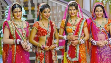 Top 10 Places In Delhi To Shop For Your Bridal Wear