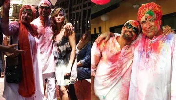 Farhan Akhtar And Shibani Dandekar Celebrate Holi With Javed Akhtar And Shabana Azmi, Pics Inside