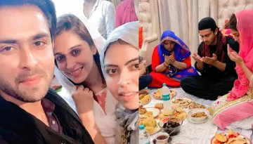 Dipika Kakar And Shoaib Ibrahim's Eid Celebrations Start, Binge At Mohammad Ali Road (Pics Inside)