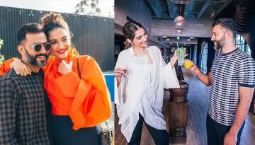 Anand Sonam Ahuja Surprises Sonam Kapoor Ahuja On Her Sets, She Couldn't Stop Blushing, Pic Inside