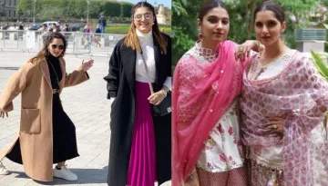 Sania Mirza Photo-Bombing The Perfect Solo Pictures Of Anam Mirza Will Remind You Of Your Sister