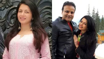 Bhagyashree Shares A Romantic Dancing Picture With Her Hubby, Himalay From Her Photo Archive