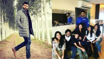 Arjun Kapoor Trolls Sisters Janhvi, Anshula, Shanaya With A Kapoor FamJam Pic And It's Hilarious