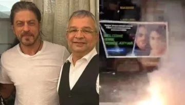 Shah Rukh Khan Poses With The Team Of Lawyers After Aryan Khan's Bail, His Smile Is Unmissable