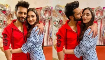 Rahul Vadiya's GF, Disha Parmar Gives Him A Massage As He Returns Home After 46 Days From 'KKK 11'