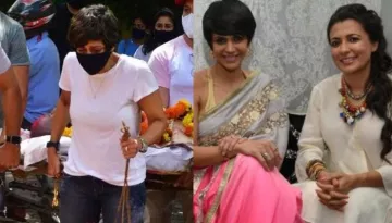 Mandira Bedi Trolled For Performing Last Rites Of Husband, Raj Kaushal, Mini Mathur Supports Actress