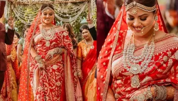 Bride Ditched The Heavy Pastel Lehenga For The Traditional Red Sabyasachi Mukherjee's Saree