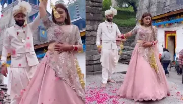 Bride Got Married At Shiv-Parvati's 'Vivah Sthal' Triyuginarayan Temple, Dons A Pastel Pink Lehenga
