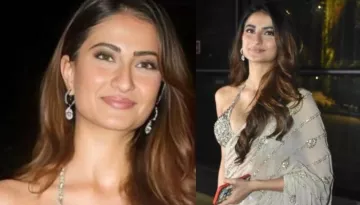 Palak Tiwari Oozes Pure 'Desi' Vibes In A Sheer Chiffon Saree From Dolly J Worth Rs. 1.1 Lakhs