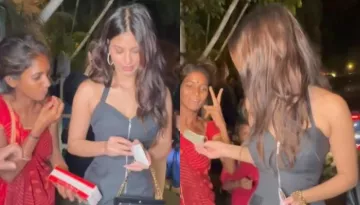 Suhana Khan Is Brutally Trolled For Giving Money To Needy, Netizen Pens, 'Daddy K Cash Pe Aish'