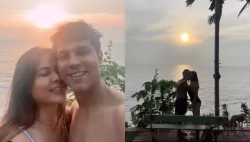 Randeep Hooda And Lin Laishram Enjoy Their Honeymoon In Kerala, And Bask In The Last Sunset Of 2023