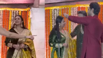 Divyanka Tripathi Sparks Pregnancy Rumours At A Recent Diwali Bash, Hides Her Bump With A 'Dupatta'