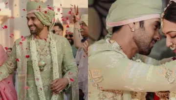 'Dulha' Pulkit Samrat's Sherwani With 'Gayatri Mantra' Designed By Anamika Khanna Is Giving Us Goals