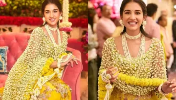 Radhika Merchant Picks Real 'Phoolon Ka Dupatta' For Haldi Ceremony, Styles It With Floral Jewellery