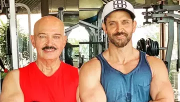Hrithik Roshan Had Locked Himself In The Bathroom Reveals Dad, Rakesh Due To Stammering Issue