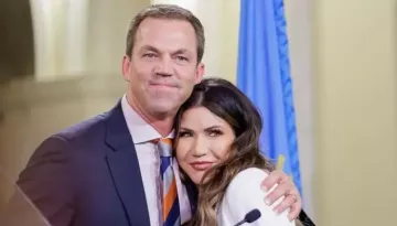 Kristi Noem's Husband Bryon Spoke About His Wife's Affair With Advisor, 'There's Nothing I Can Do..'