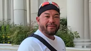 Kate Gosselin's Ex-Husband, Jon Cheated On Her With Kids' Nanny? Allegedly Made Out In A Hot Tub