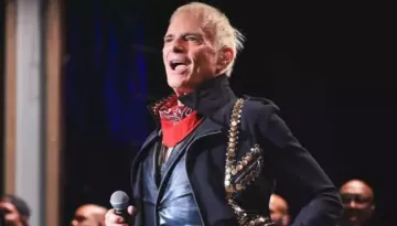 Why Did David Lee Roth Never Get Married? Slept With An 18 YO When He Was 14, Had 4 Serious Affairs