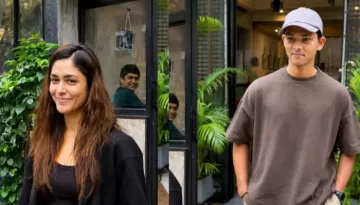 Is Mrunal Thakur Dating Cricketer Yashasvi Jaiswal? Netizens Say, 'She Is 8 To 9 Years Elder..'