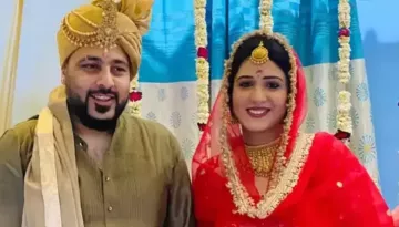 Badshah's Romantic Pics With A Mystery Woman Surfaced, Before His Second Divorce Buzz, 'Universe..'
