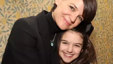 Katie Holmes' Feelings About Suri Dropping Her Dad, Tom Cruise's Surname Revealed, 'A Decision..'
