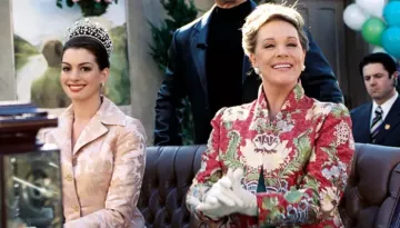Julie Andrews Won't Return For 'Princess Diaries 3', Inside Her Estimated Salary As 'Queen Clarisse'