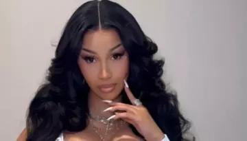 Cardi B's Video Shoot Gets Crashed, Photographer Detained By NYPD After Bypassing Police Barriers