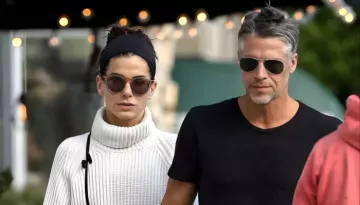 Meet Sandra Bullock's Partner, Bryan Randall, Former Model Was A Photographer And Owned A Studio