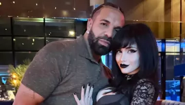 Drake's 'Goth Baddie' Is A Real Princess! Rapper Shuts Down 115-Yr-Old Gothic Castle For Their Date
