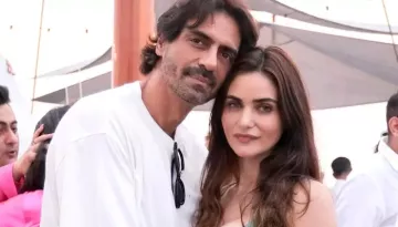Arjun Rampal Marries GF Gabriella In Goa, Their Massive Age Gap Resurfaces, How Did They Meet?