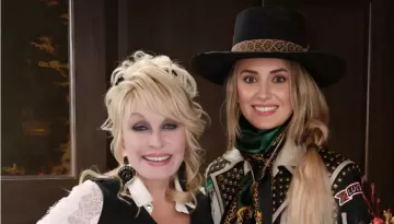 Dolly Parton And Lainey Wilson Bonded At ACM 2023, She Recalls Final Phone Call With The Late Singer