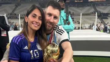 Lionel Messi's Wife Antonela Roccuzzo Re-Shares His Emotional Retirement Post, 'Nothing Left..'