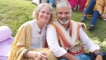 Meet Lagaan Actor Amin Hajee's British Wife Charlotte, She 'Stood By Him As A Rock' Amid Hardships