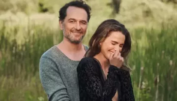 Matthew Rhys And Keri Russell's Love Story, How A Burglary Exposed Their Super Secret Romance