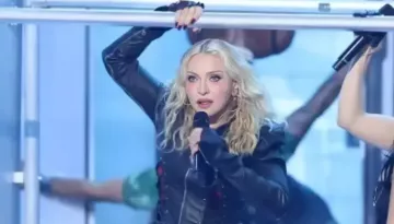68YO Madonna Sparks Concern As Her Video Of Struggling At VMAs And 'Eccentric' Behavior Deets Emerge