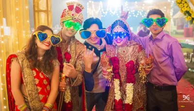 5 Reasons Why Indian Couples Must Have A Photo Booth At Their Wedding