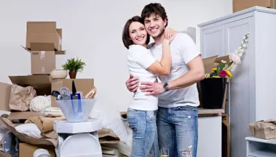  10 Things You Should And Should Not Gift To A Newlywed Couple Moving Abroad After Marriage   