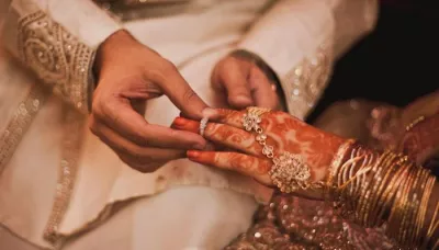 12 Things Every Woman Must Do Right After She Gets Engaged