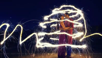  9 Simply Unique And Amazing Ways To Add Sparklers In An Indian Wedding   