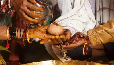 Expert Reveals What Your Wedding Zodiac Says About Your Marriage