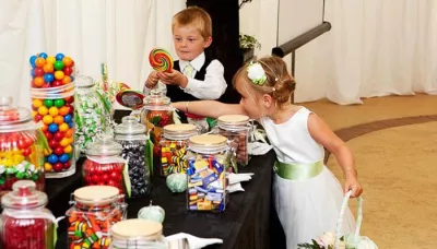  5 Fabulous Tips For Indian Couples To Plan A Kids-Friendly Menu At Their Wedding   