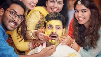  Glowing In Yellow: Vivek Dahiya Looks Adorable On His Haldi Ceremony   