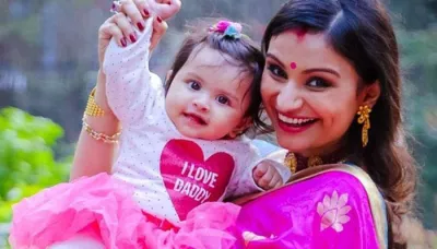  Dimpy Ganguly Shared A Heartfelt Message On Her Daughter's First Birthday With This  Adorable Photo   