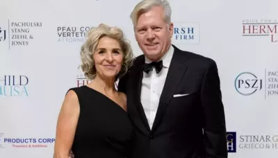  Meet Chris Hansen's Second Wife, Gabrielle Gagnon? All About The Woman Who Stays Away From Media   